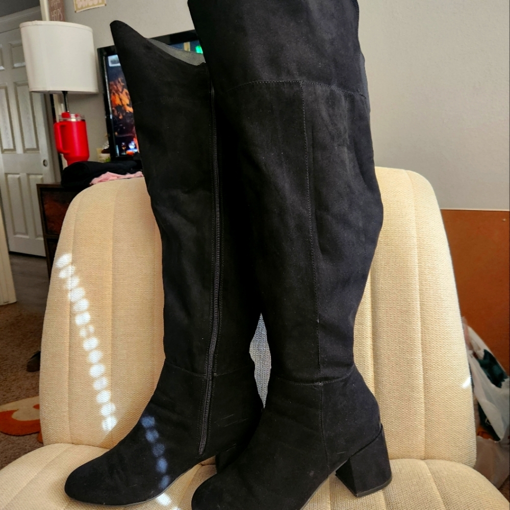 TORRID black boots